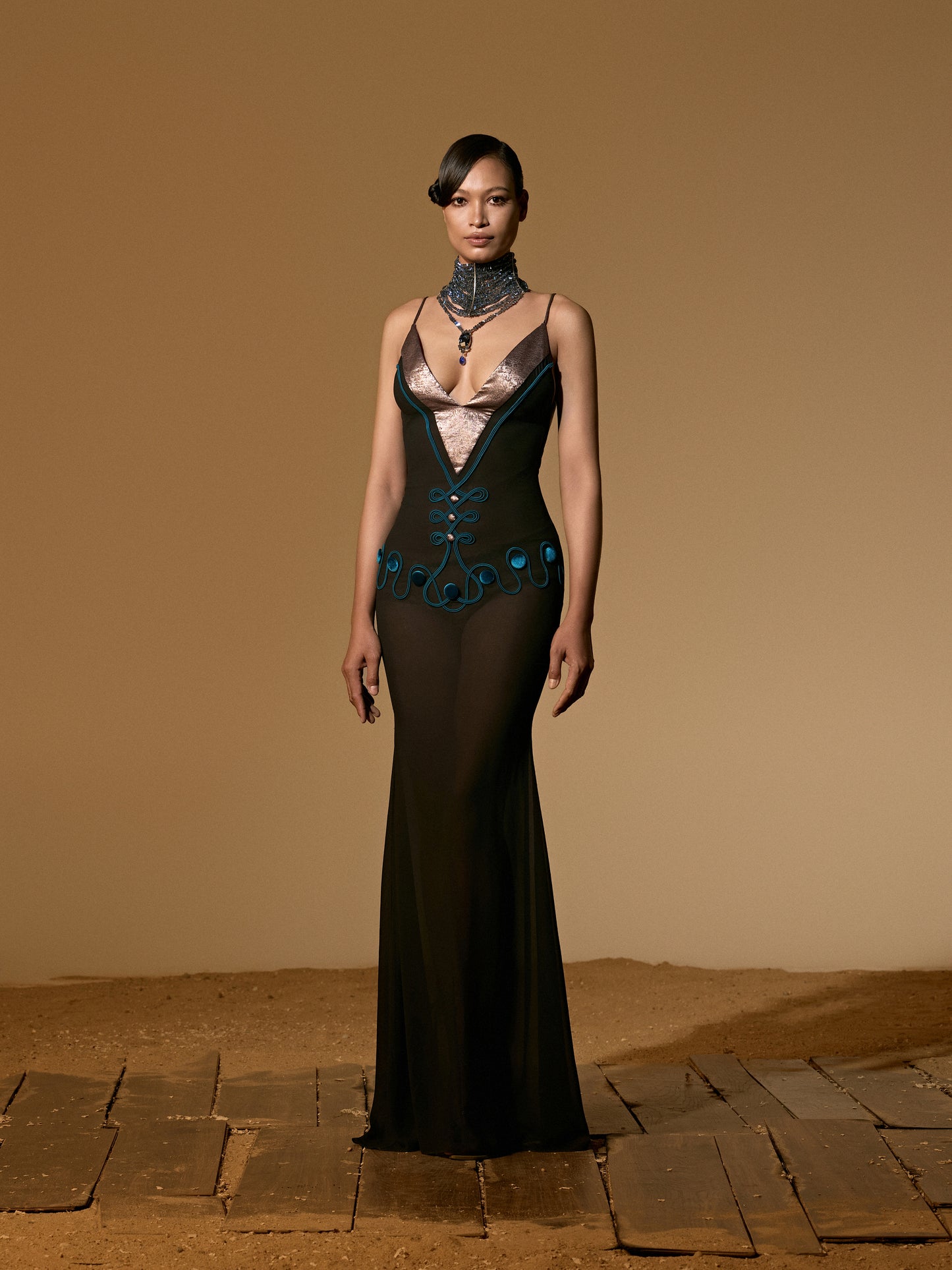 BÉSAME MUCHO GOWN